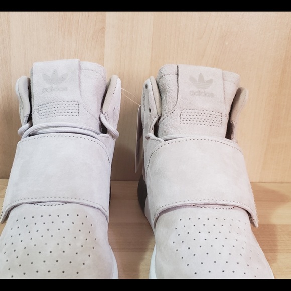 Women's ADIDAS Hi Top Fashion Sneakers sz 7 NEW - Picture 3 of 5